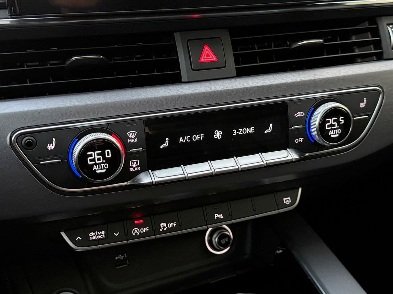 Audi A4 2020 — Миниатюра 15