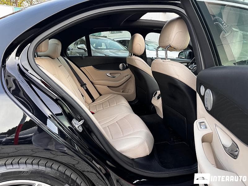Mercedes C 300 2016 — Миниатюра 13