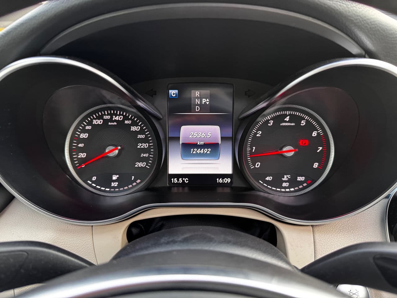 Mercedes C 300 2016 — Миниатюра 9
