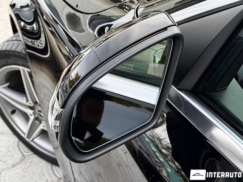 Mercedes C 300 2016 — Миниатюра 20