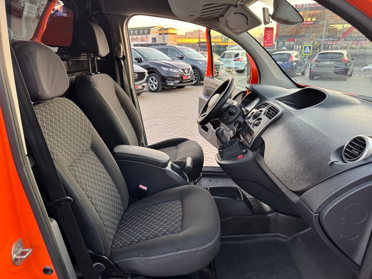 Renault Kangoo 2014 — Миниатюра 13