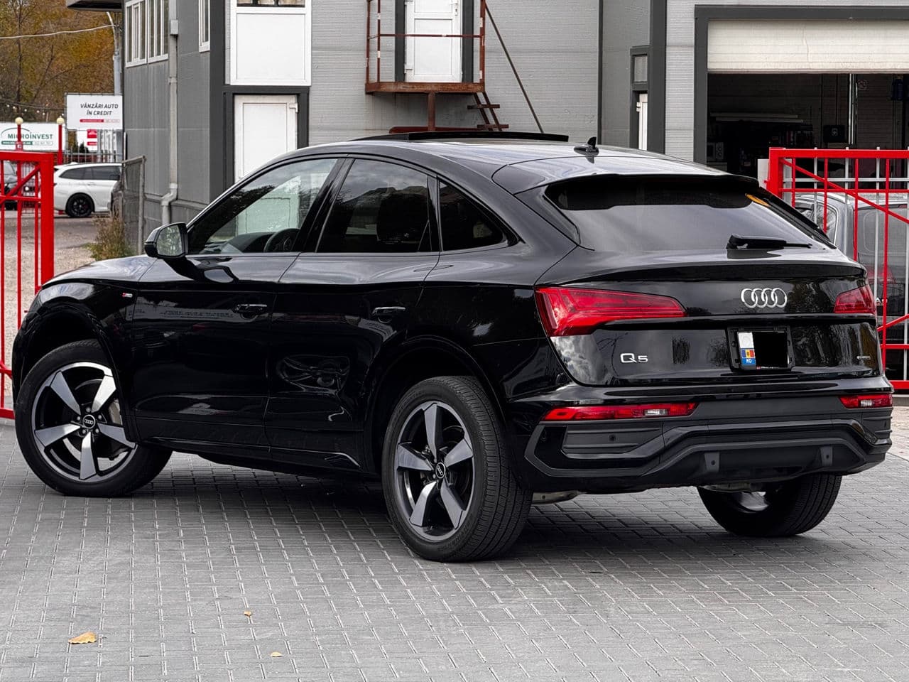 2021 Audi Q5 Sportback — Miniatură 4