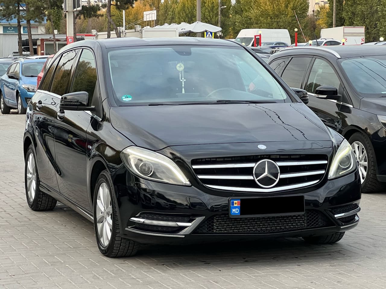 Mercedes B 180 2014 — Миниатюра 3