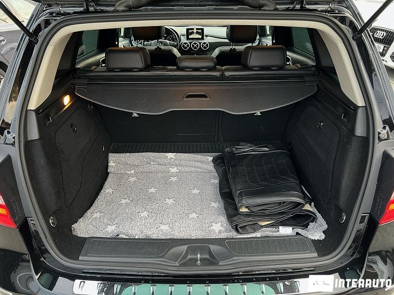 Mercedes B 180 2014 — Миниатюра 5