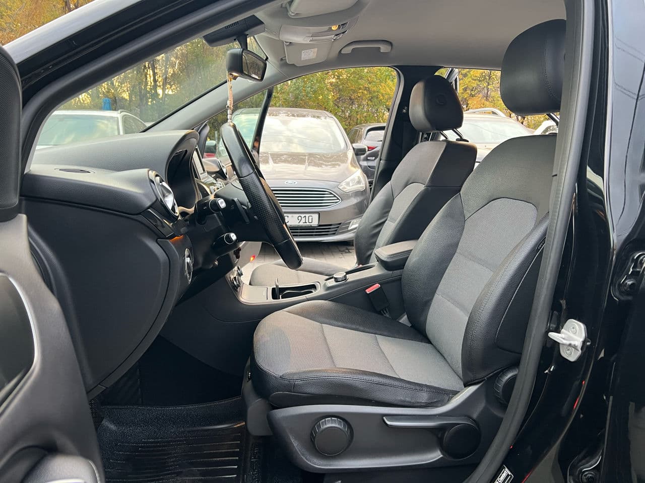 Mercedes B 180 2014 — Миниатюра 7
