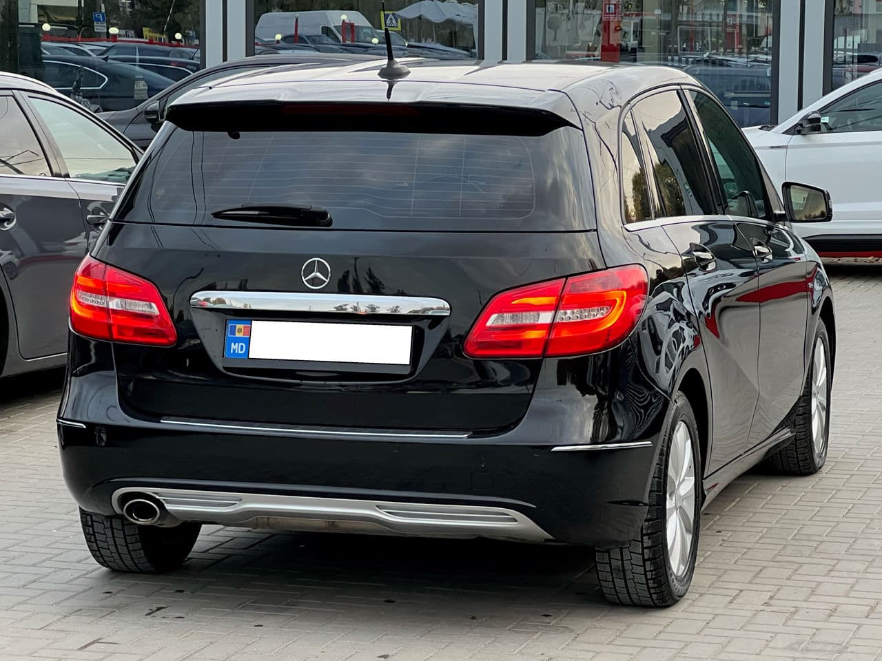 Mercedes B 180 2014 — Миниатюра 2