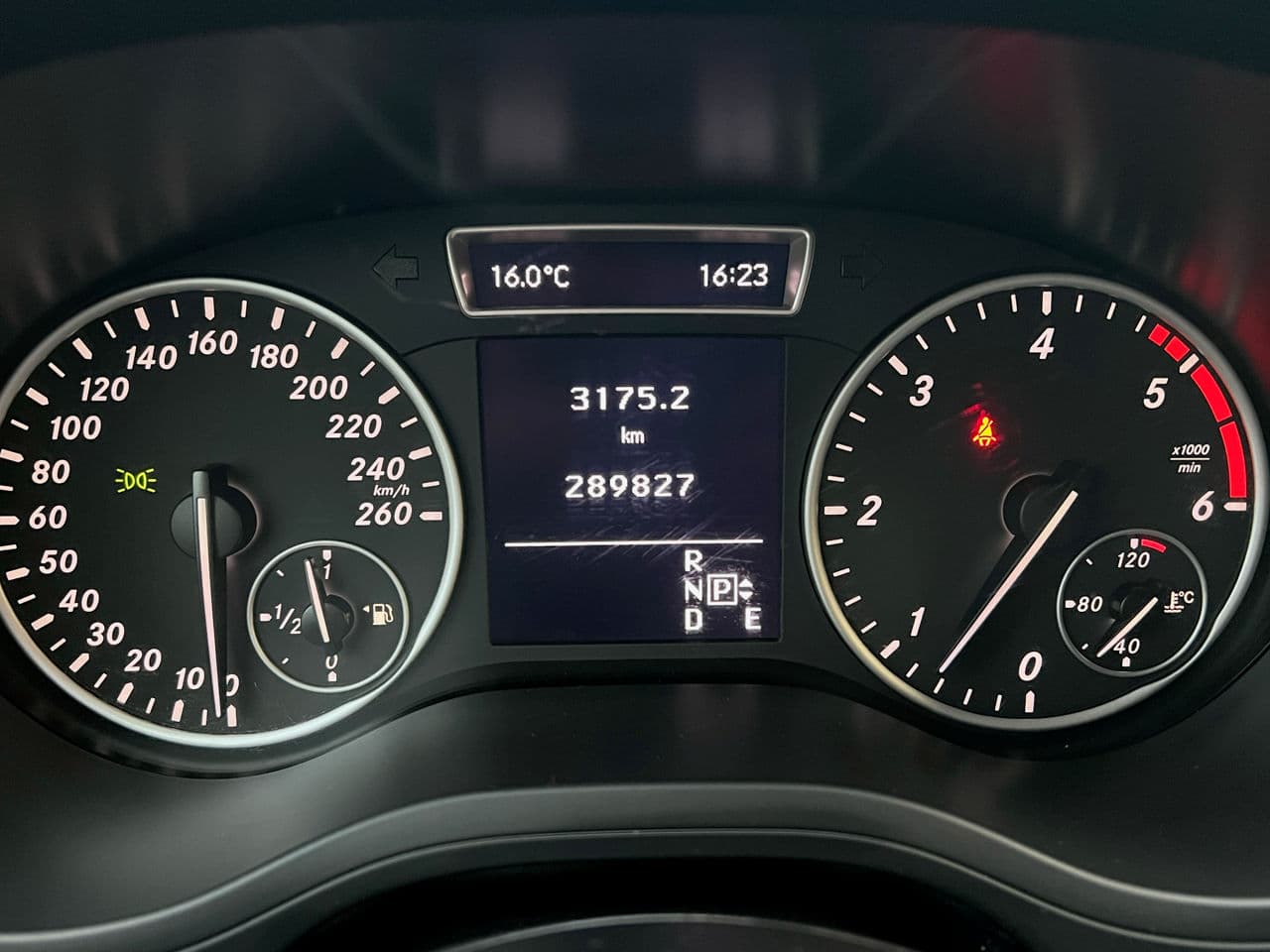 Mercedes B 180 2014 — Миниатюра 11