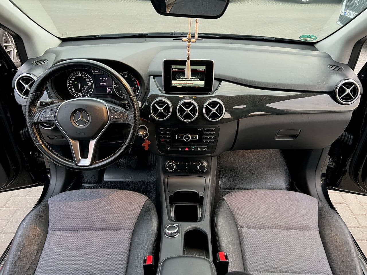 Mercedes B 180 2014 — Миниатюра 17