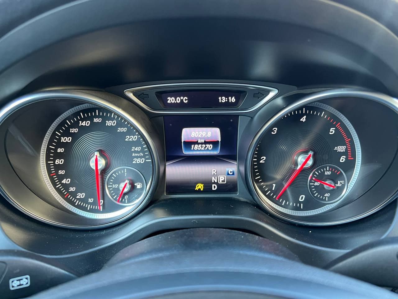 Mercedes CLA 200d 2018 — Миниатюра 8
