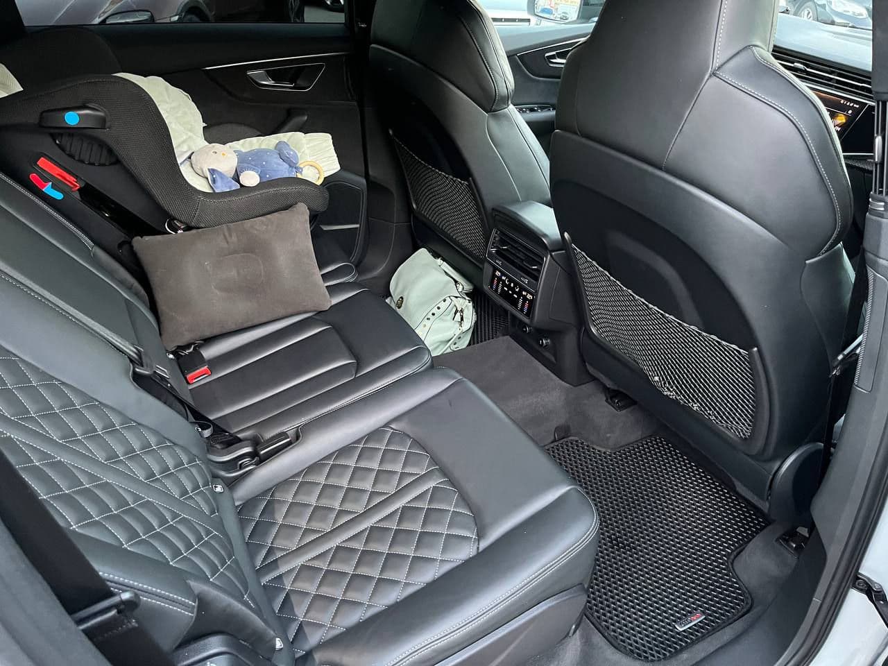 Audi Q7 2023 — Миниатюра 15