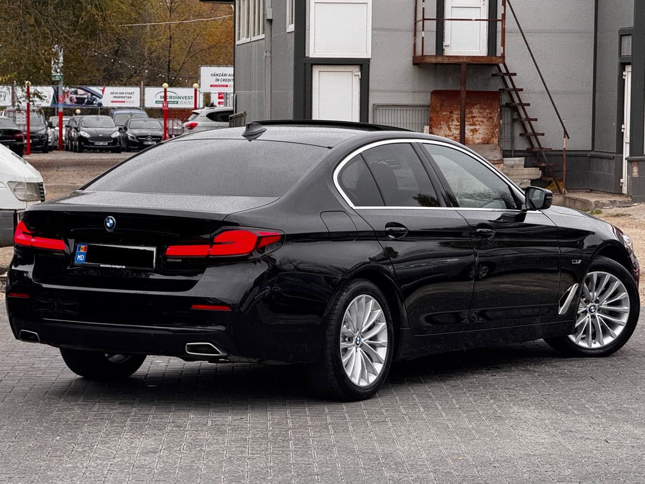 BMW 520e 2022 — Миниатюра 2