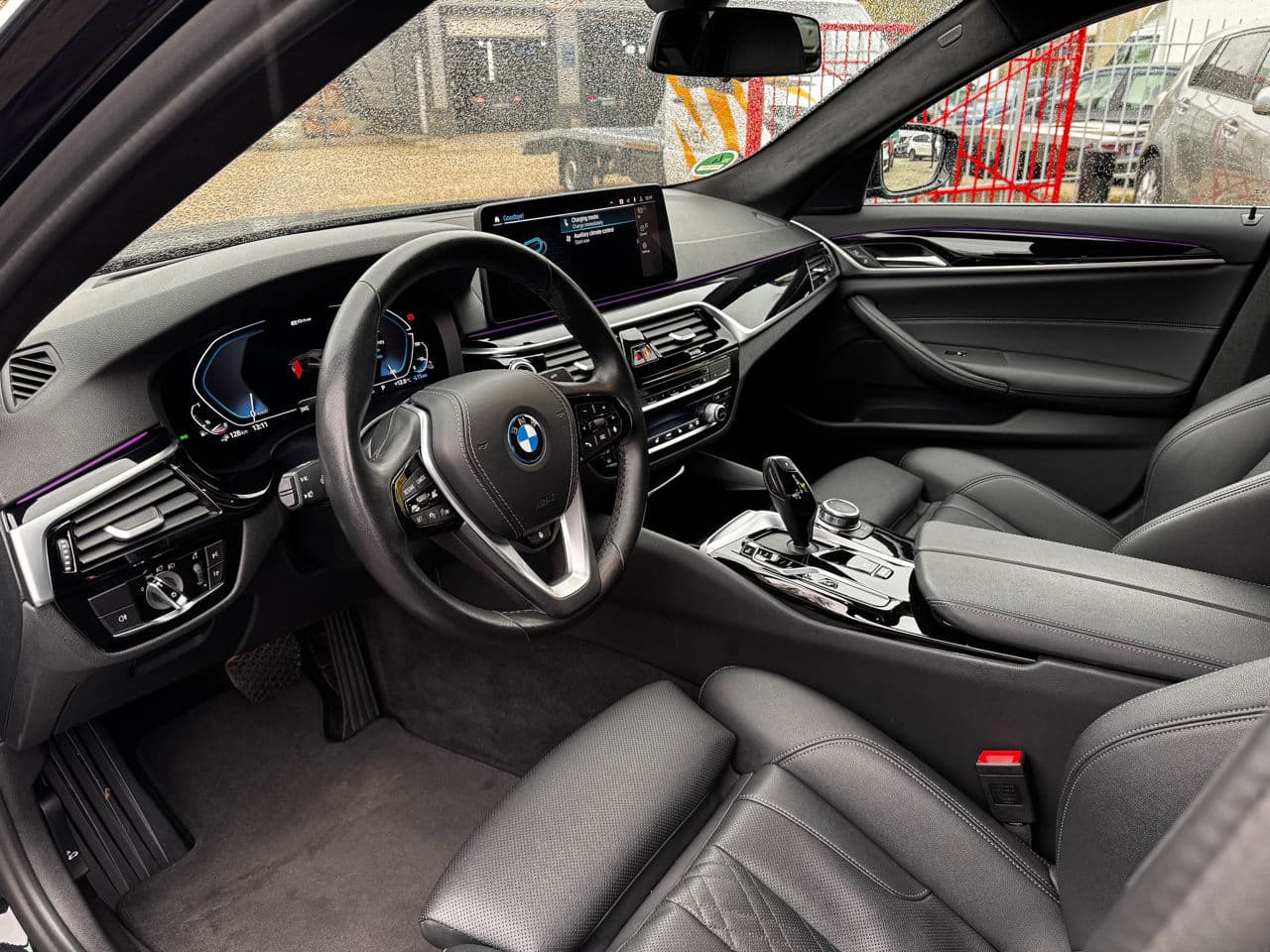 BMW 520e 2022 — Миниатюра 5