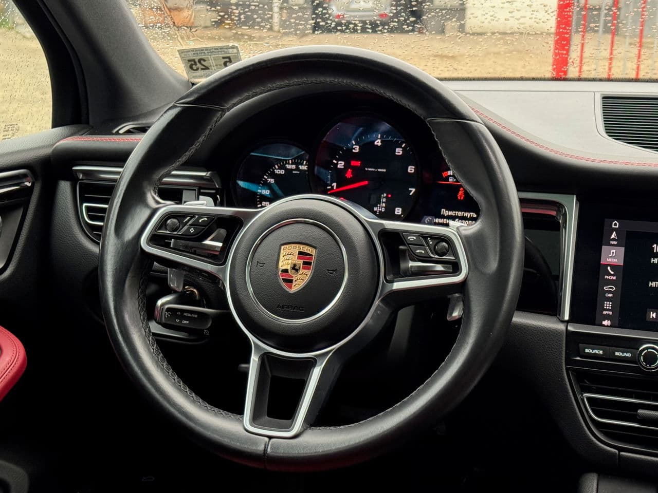 Porsche Macan 2019 — Миниатюра 14