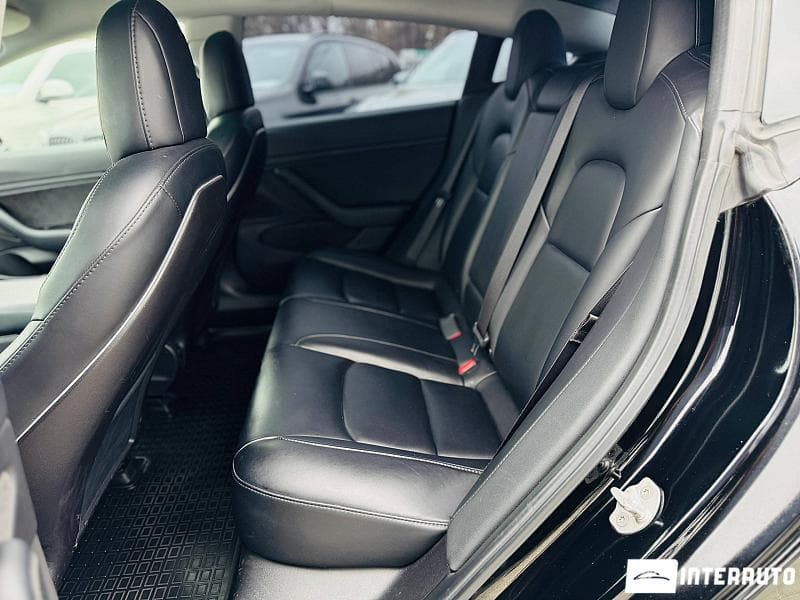 Tesla Model 3 2019 — Миниатюра 11