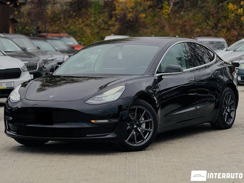 Tesla Model 3 2019 — Миниатюра 2