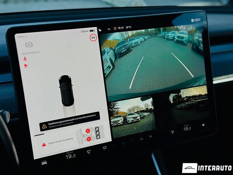 Tesla Model 3 2019 — Миниатюра 10