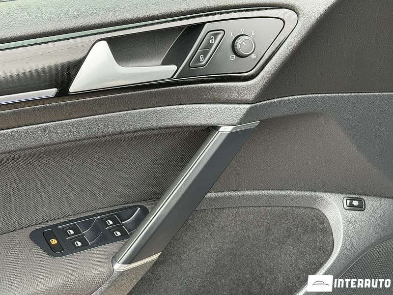 Volkswagen Golf GTE 2015 — Миниатюра 6