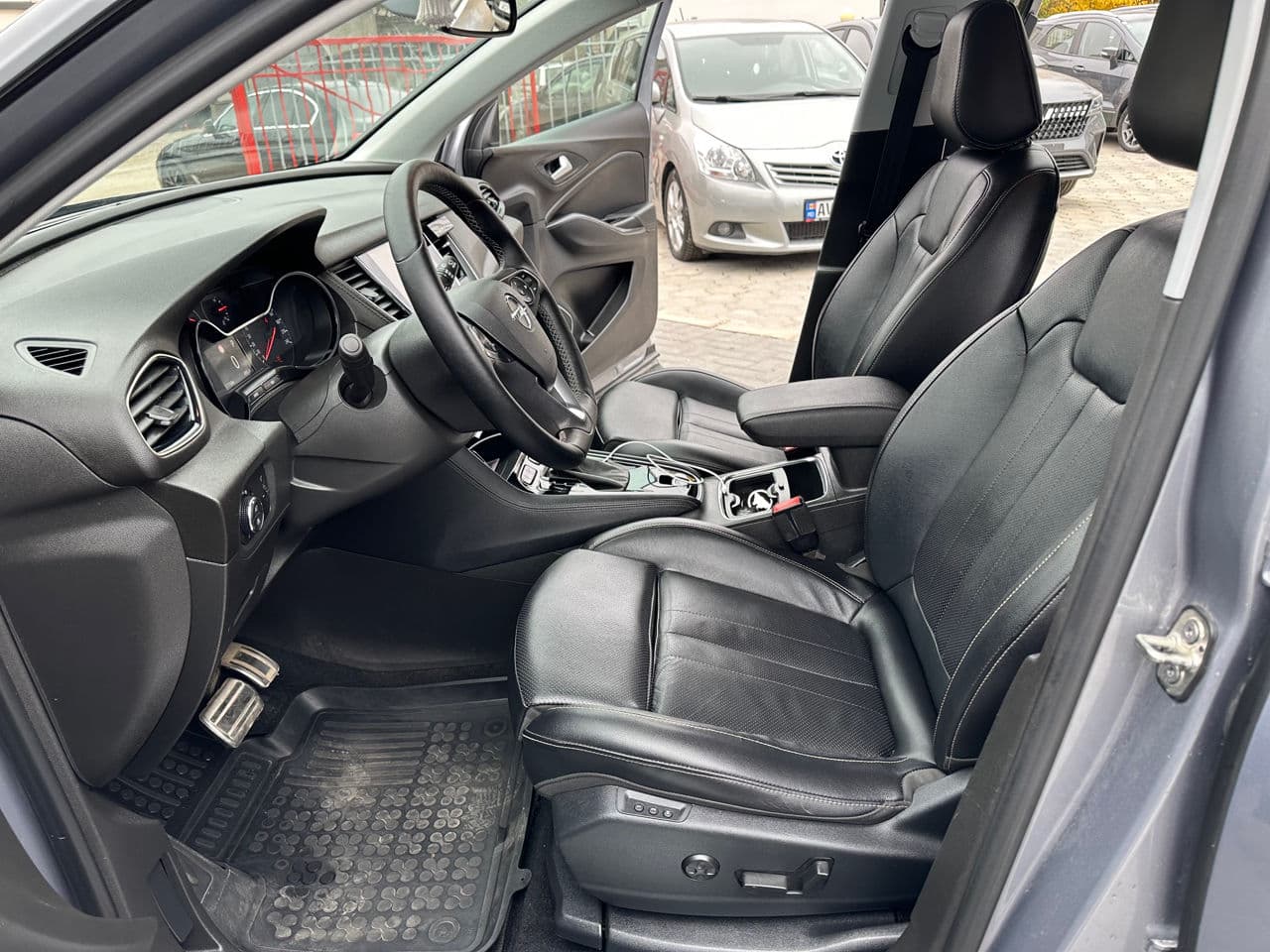 Opel Grandland X 2020 — Миниатюра 6