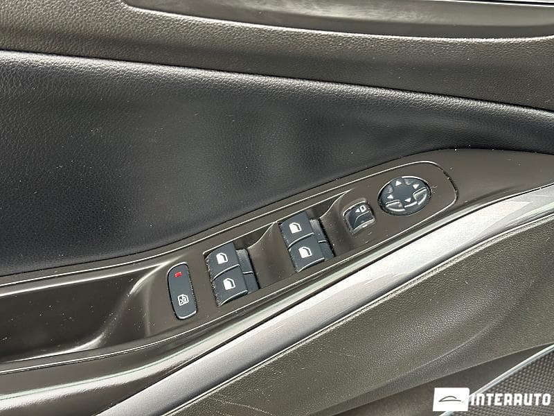 Opel Grandland X 2020 — Миниатюра 12