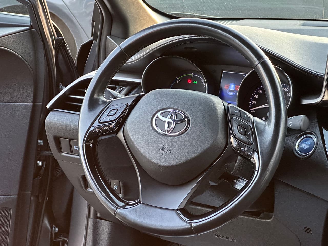 2018 Toyota C-HR — Miniatură 7