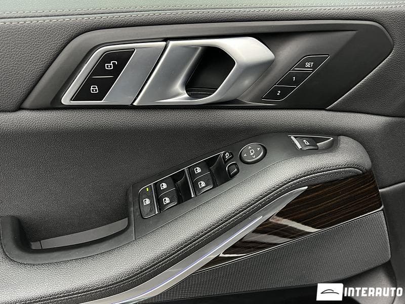 2020 BMW X5 4.0i — Miniatură 12