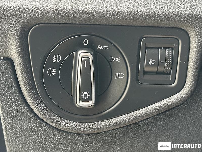 Volkswagen Touran 2016 — Миниатюра 18
