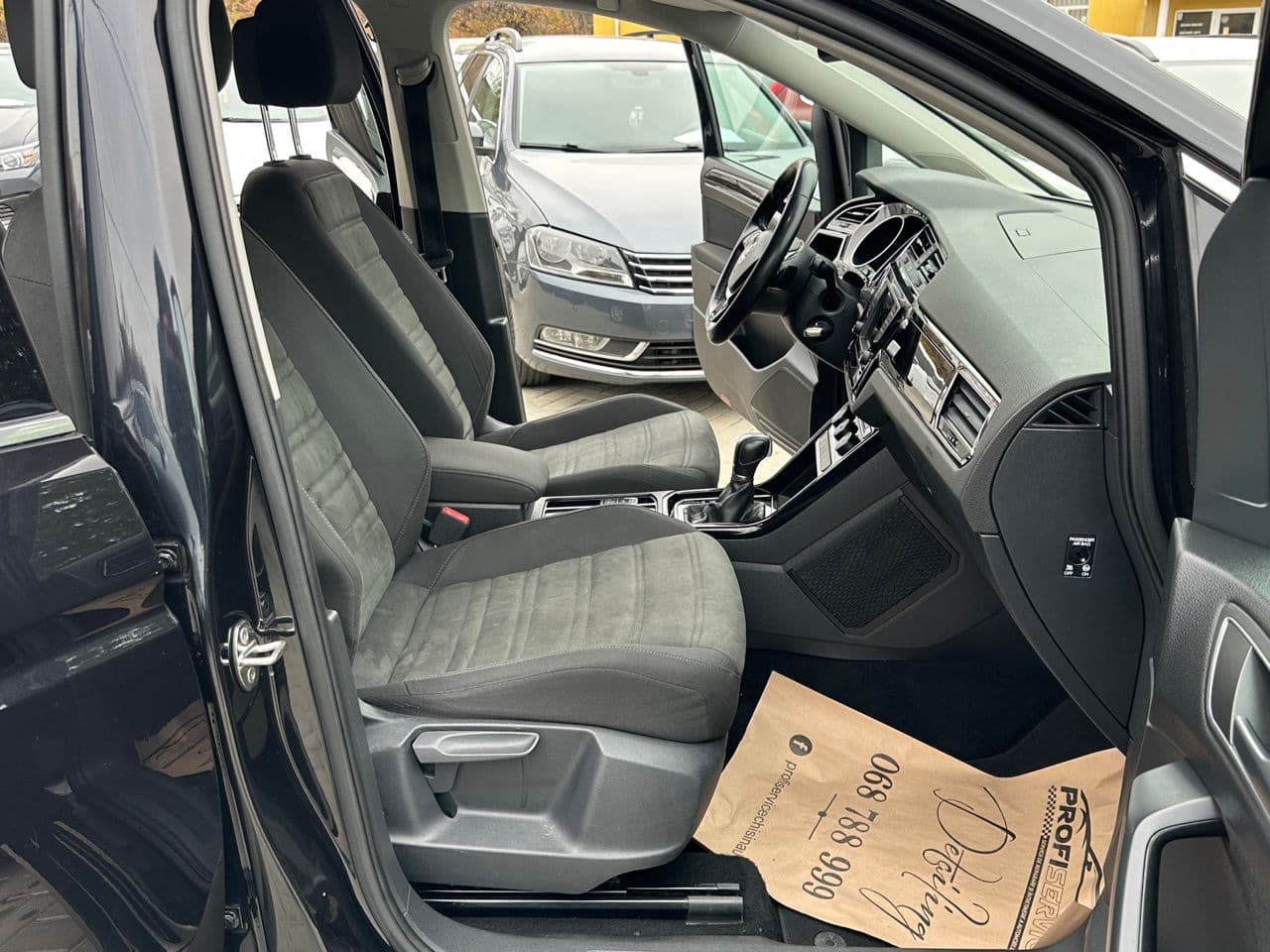 Volkswagen Touran 2016 — Миниатюра 16