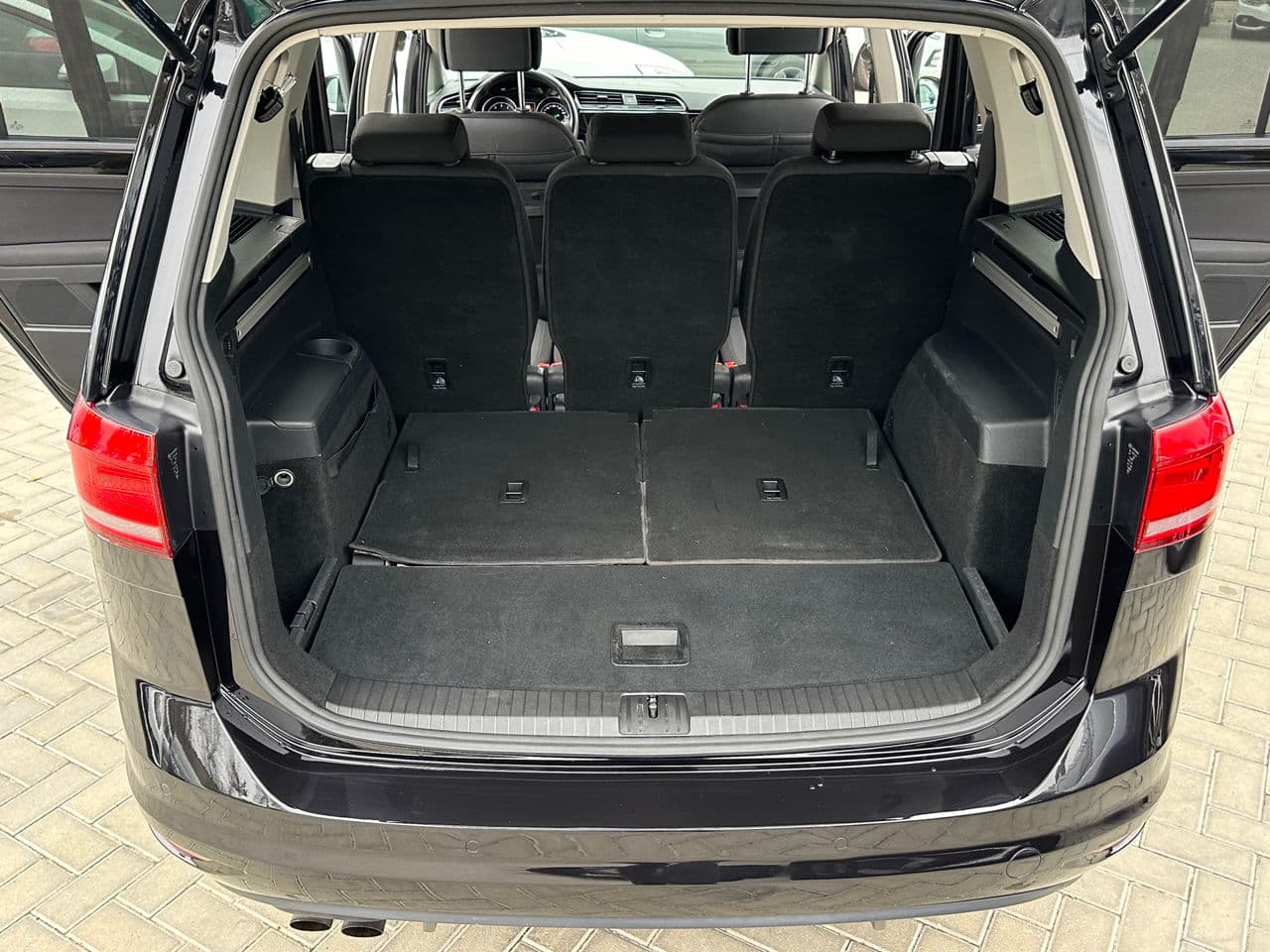 Volkswagen Touran 2016 — Миниатюра 19