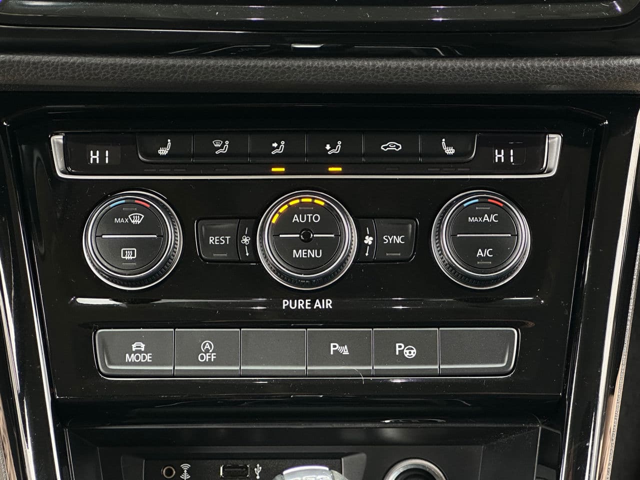 Volkswagen Touran 2016 — Миниатюра 11