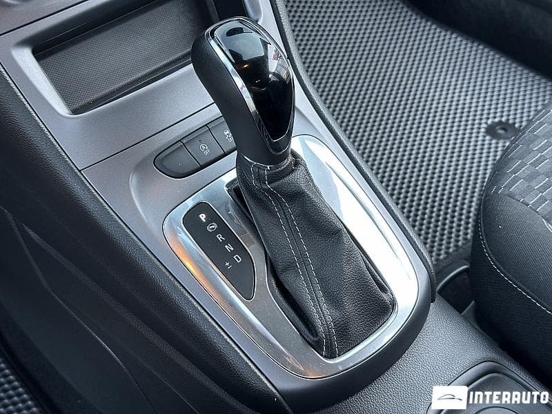 Opel Astra 2020 — Миниатюра 11