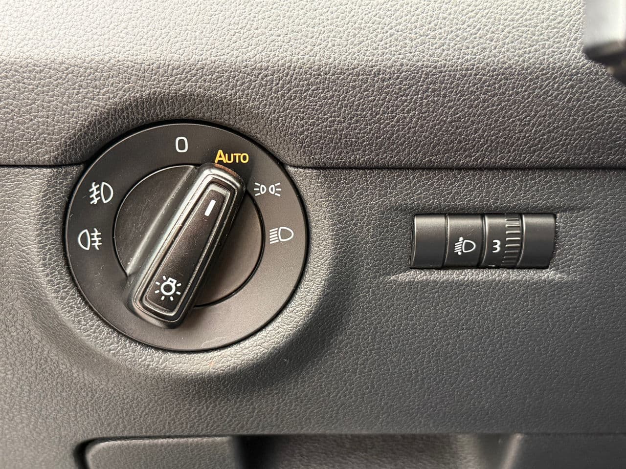 Skoda Octavia 2015 — Миниатюра 9