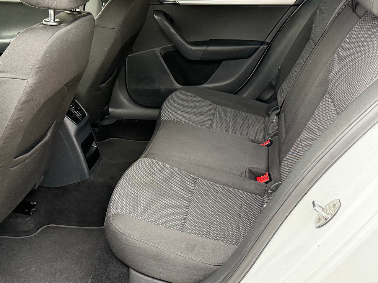Skoda Octavia 2015 — Миниатюра 16