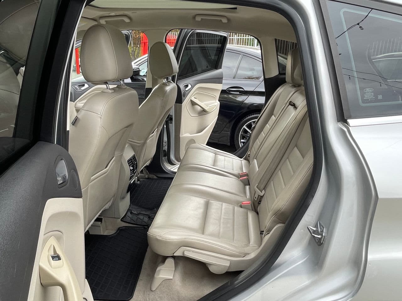 Ford C-MAX 2014 — Миниатюра 14