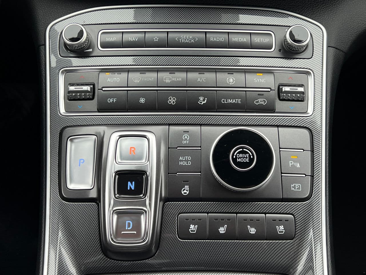 Hyundai Santa Fe 2020 — Миниатюра 10