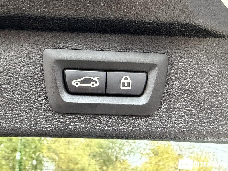 2016 BMW X5 4.0e — Miniatură 23