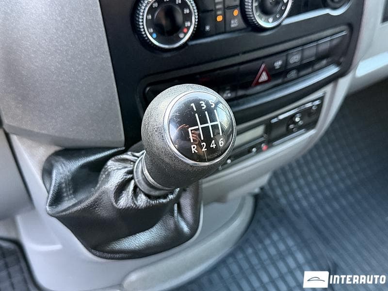 Volkswagen Crafter 2014 — Миниатюра 13