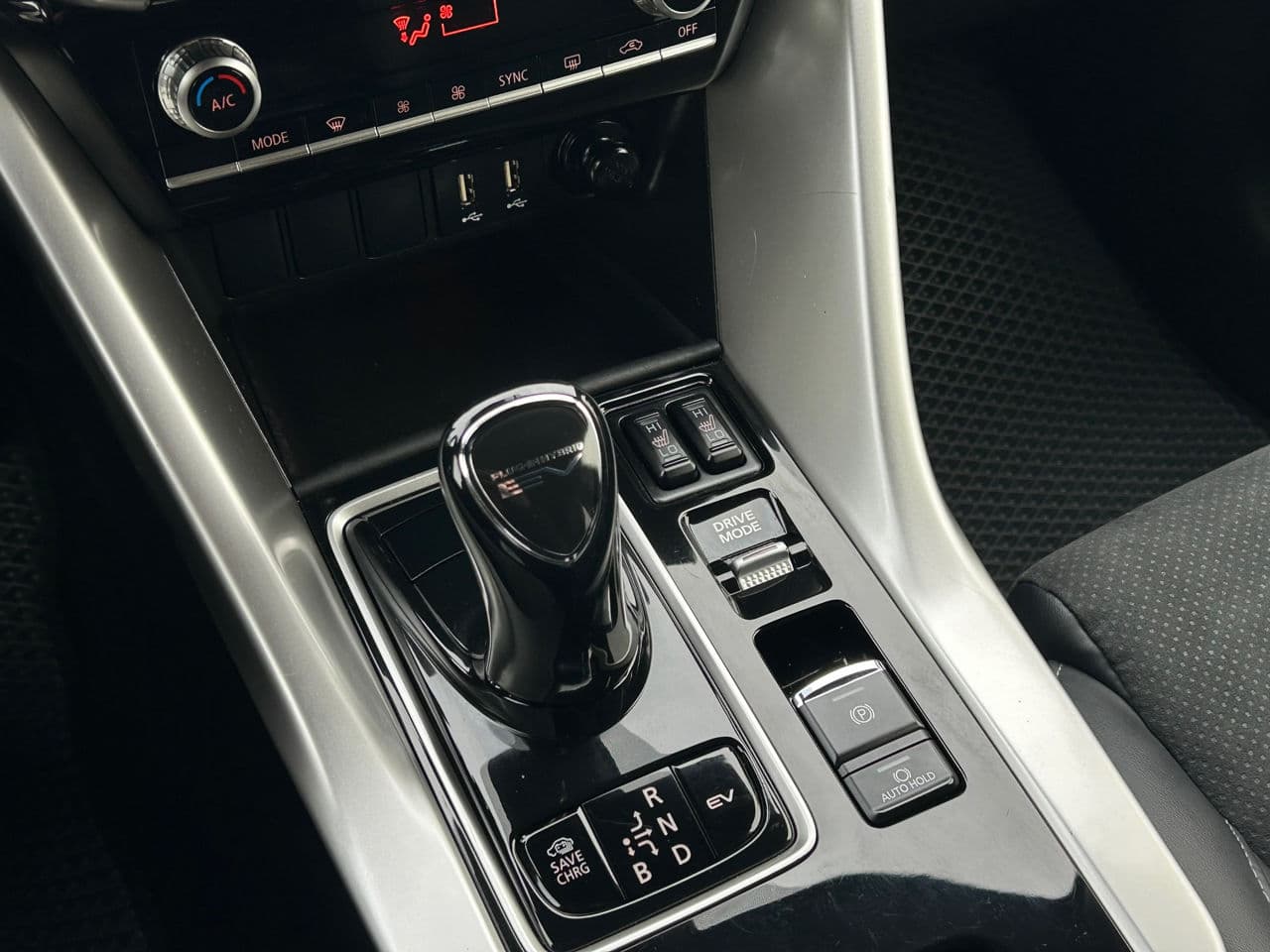 Mitsubishi Eclipse Cross 2022 — Миниатюра 15