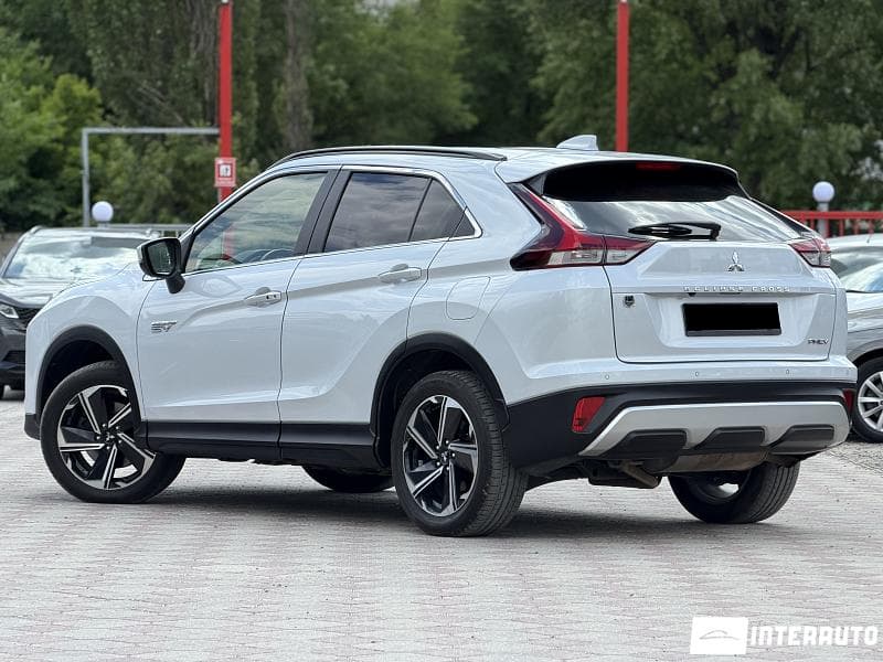 Mitsubishi Eclipse Cross 2022 — Миниатюра 3