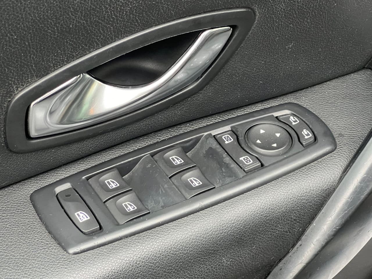 Renault Megane 2011 — Миниатюра 11
