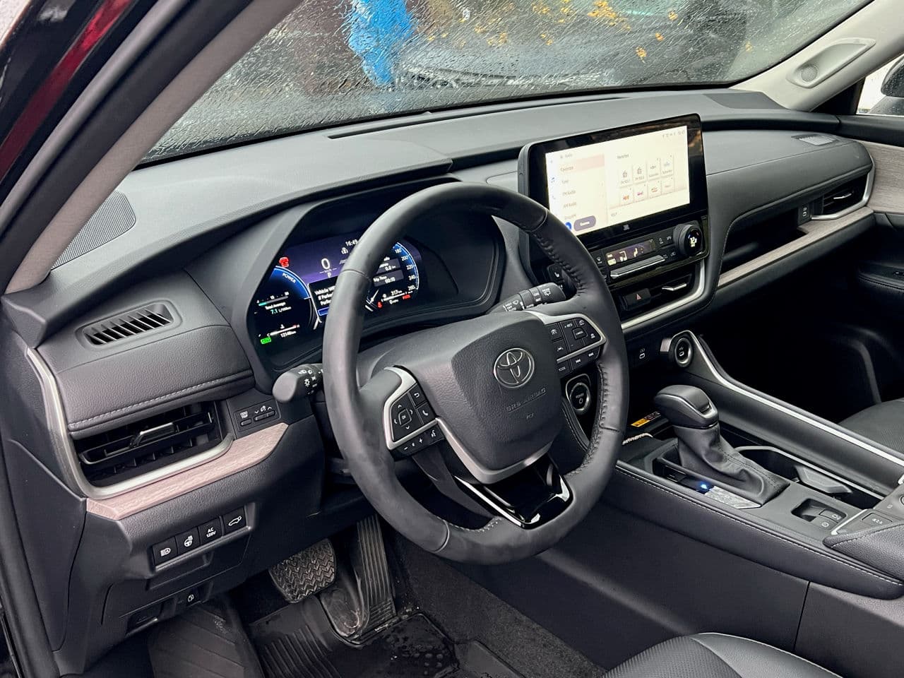 Toyota Grand Highlander 2024 — Миниатюра 11