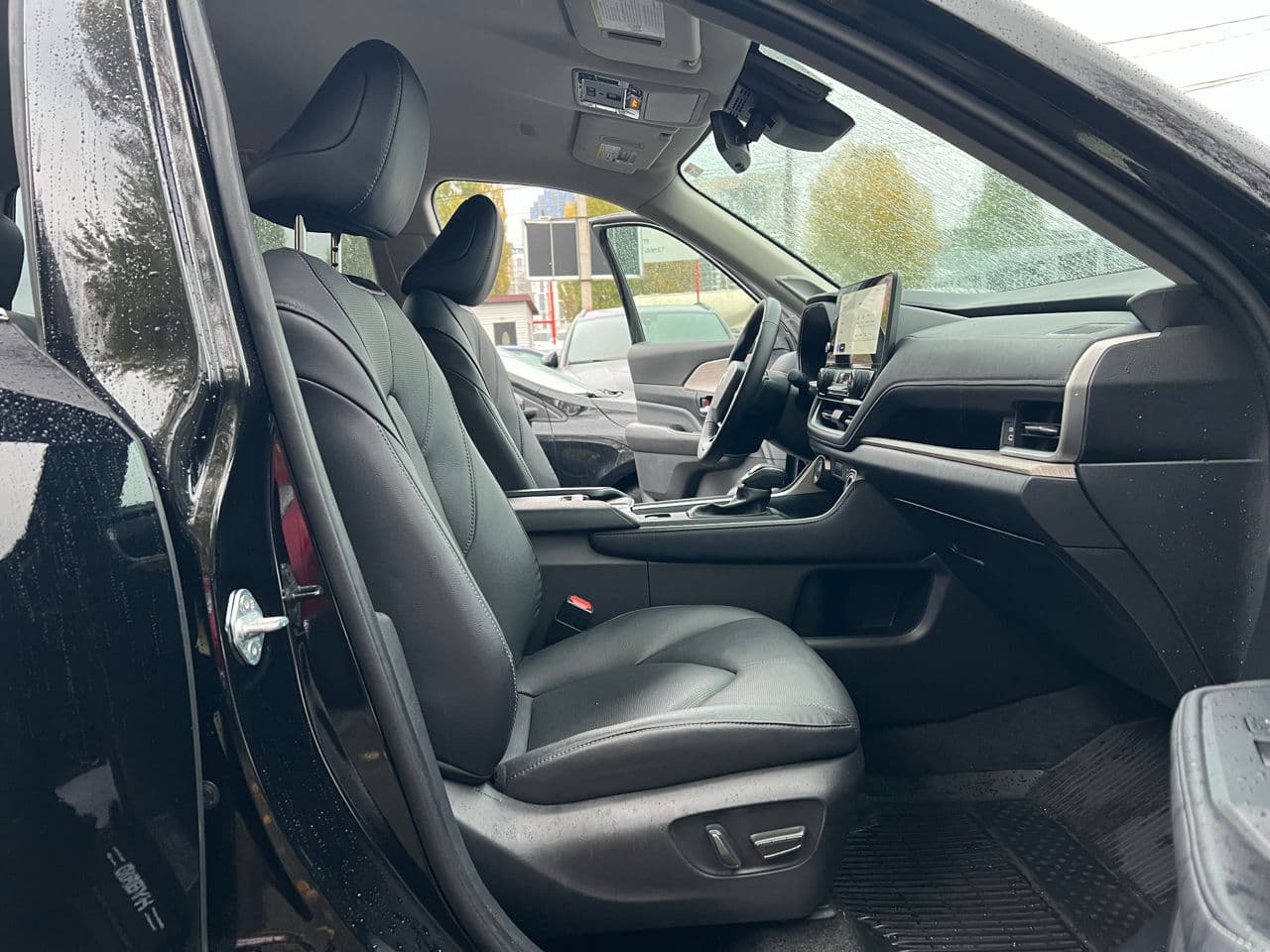 Toyota Grand Highlander 2024 — Миниатюра 27