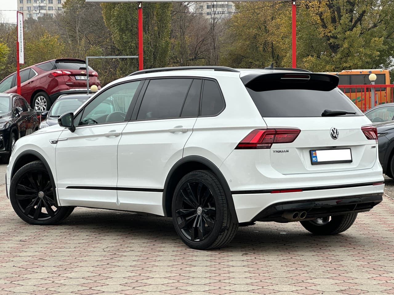 Volkswagen Tiguan 2020 — Миниатюра 3