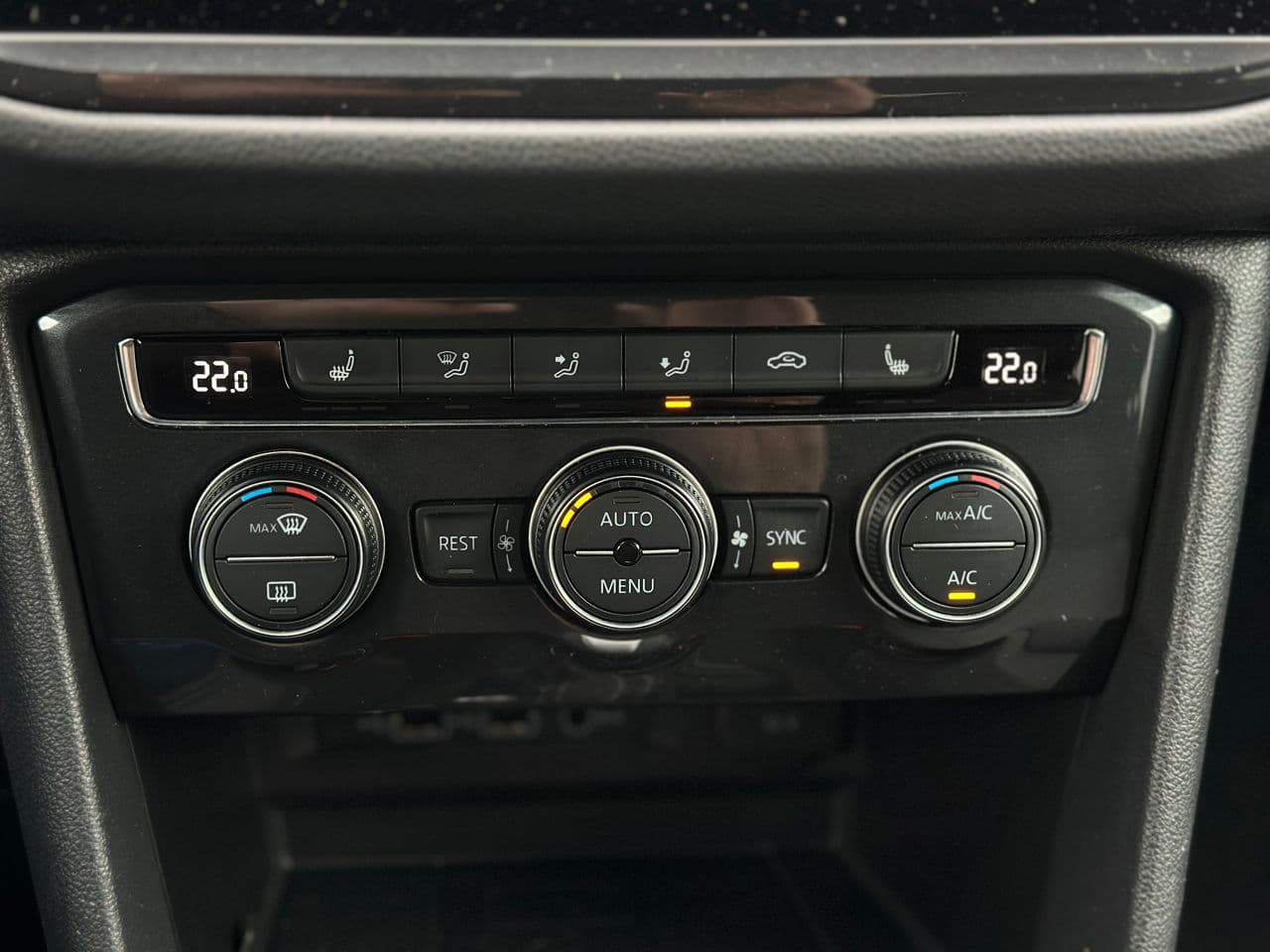Volkswagen Tiguan 2020 — Миниатюра 15
