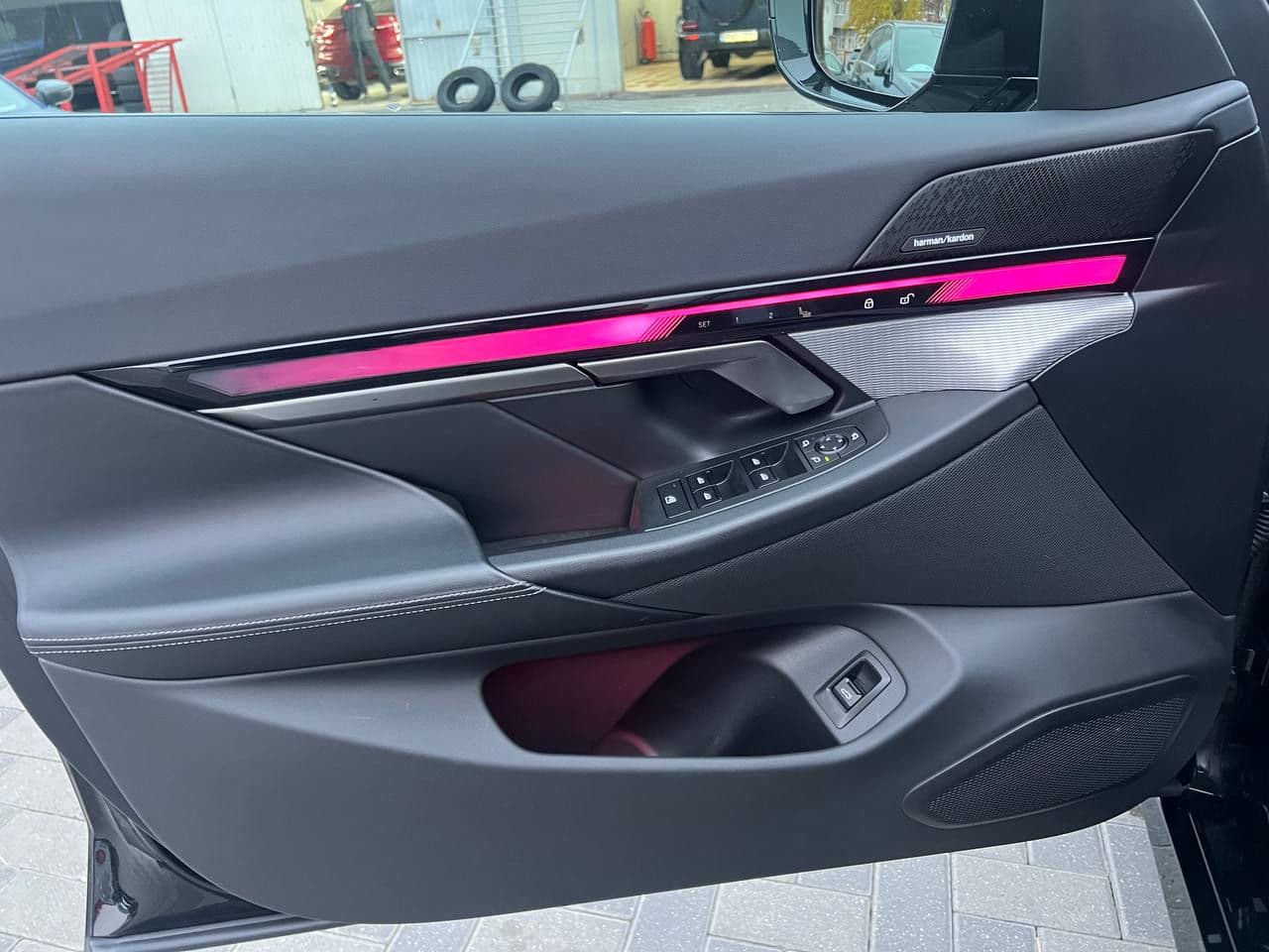 BMW i5 eDrive40 2024 — Миниатюра 8