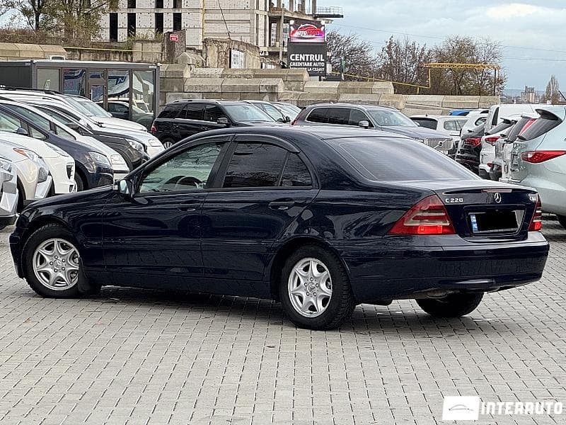 Mercedes C 220 2003 — Миниатюра 4