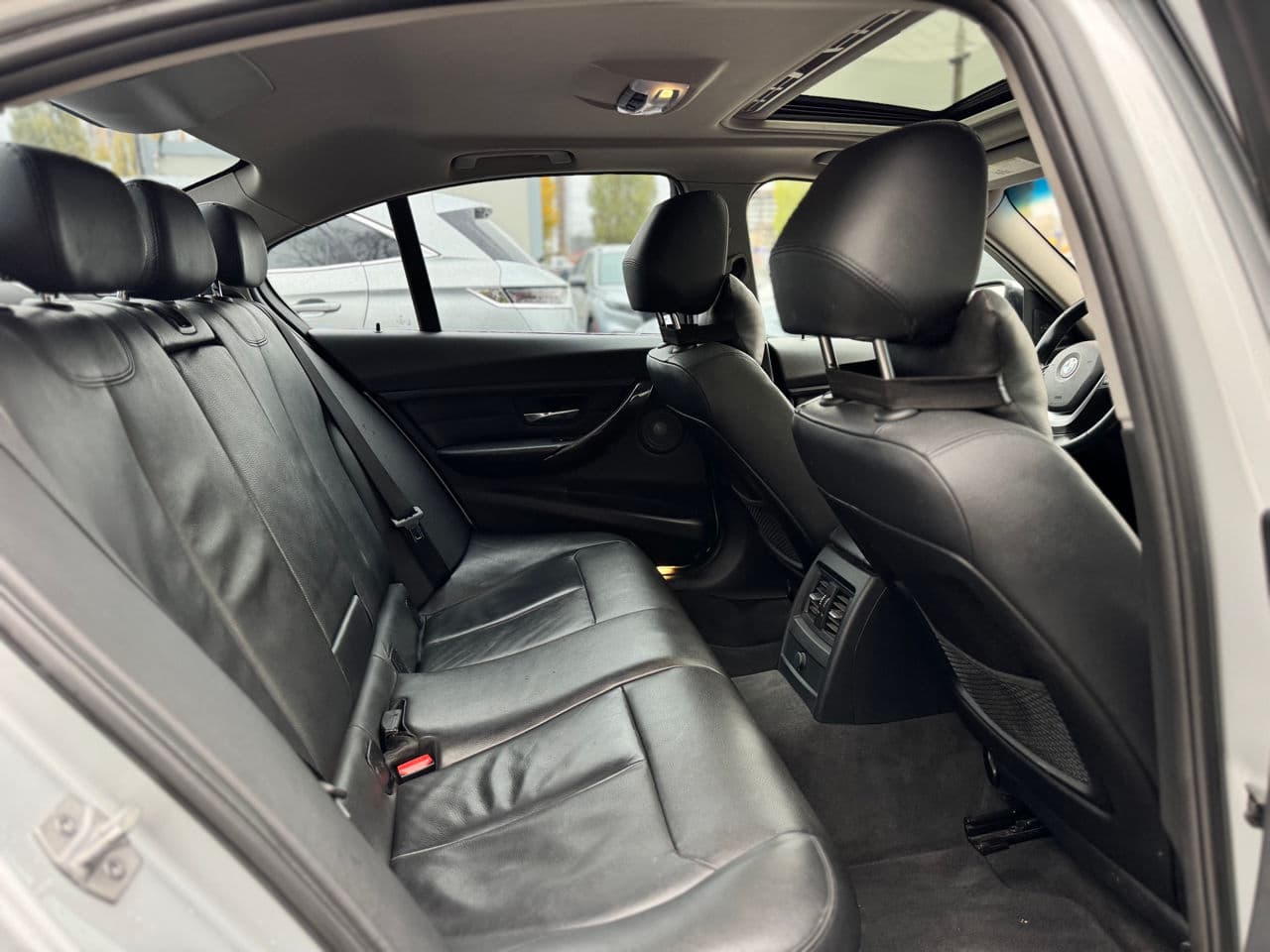 BMW 328 2015 — Миниатюра 21
