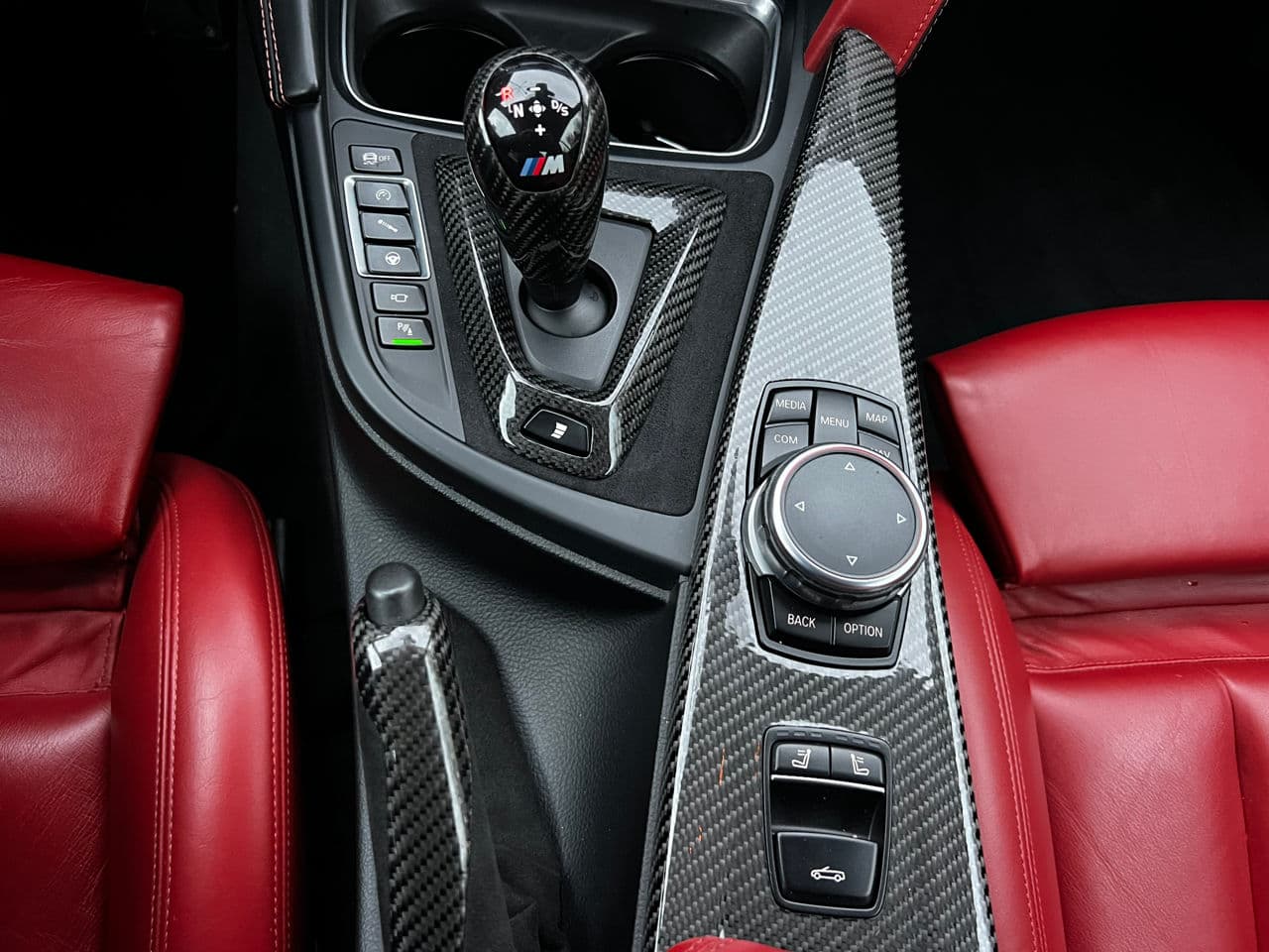 BMW M4 2015 — Миниатюра 16