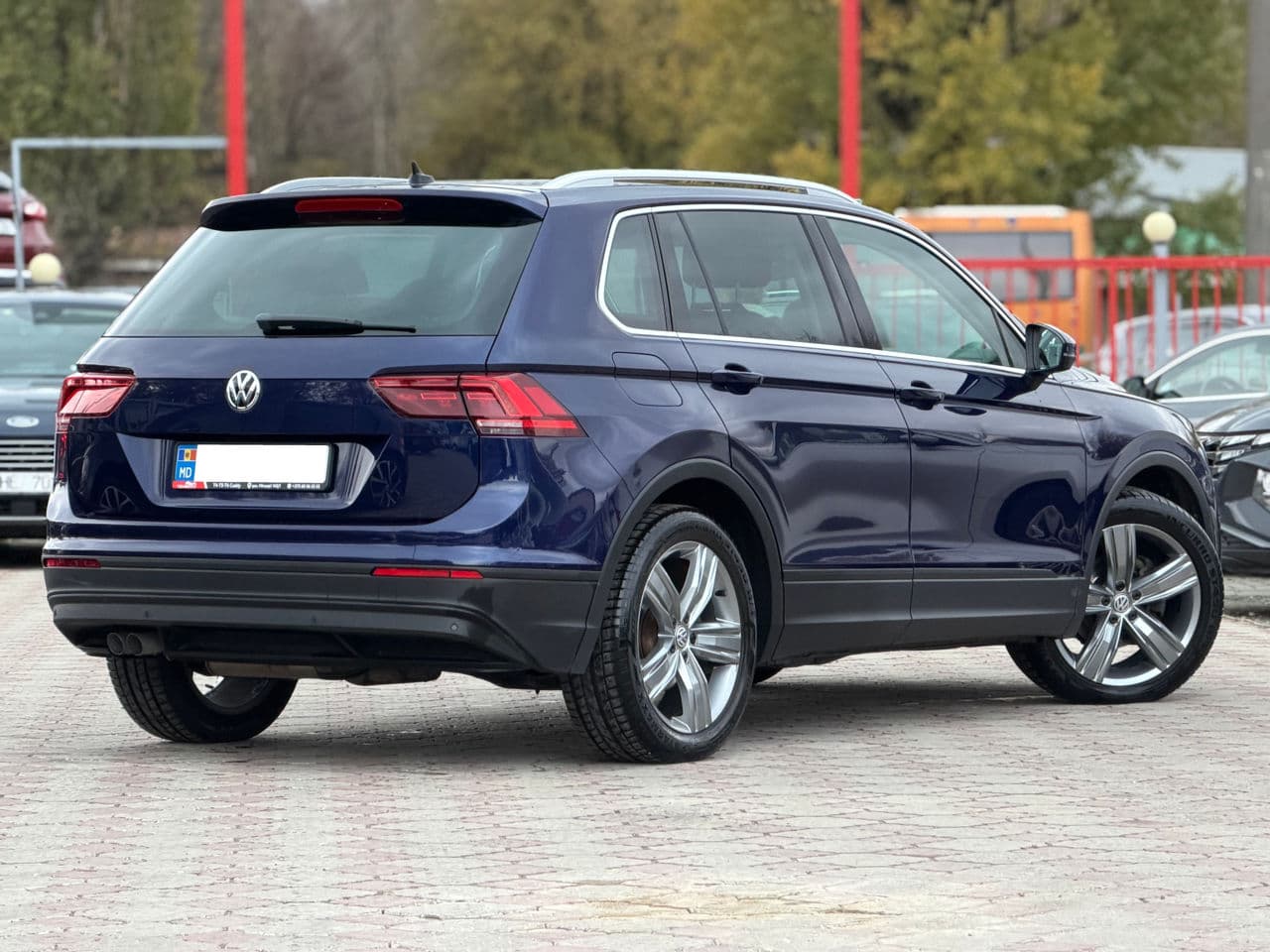 Volkswagen Tiguan 2016 — Миниатюра 2