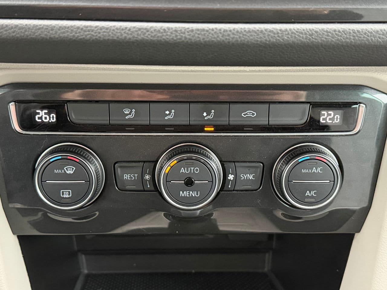Volkswagen Tiguan 2016 — Миниатюра 14