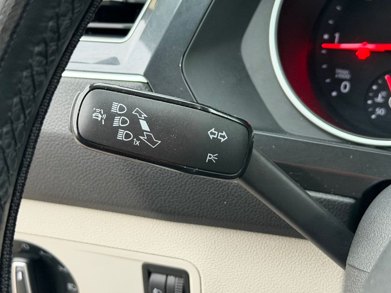 Volkswagen Tiguan 2016 — Миниатюра 10